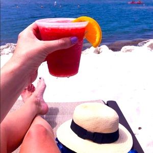 Beach girl….. 🏝 ☀️ 👙